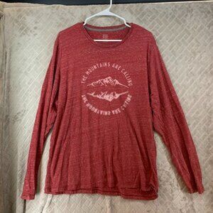 Old Navy Mens XL T-Shirt Red Soft Wash Long Sleeve Mountain Graphic Hiking